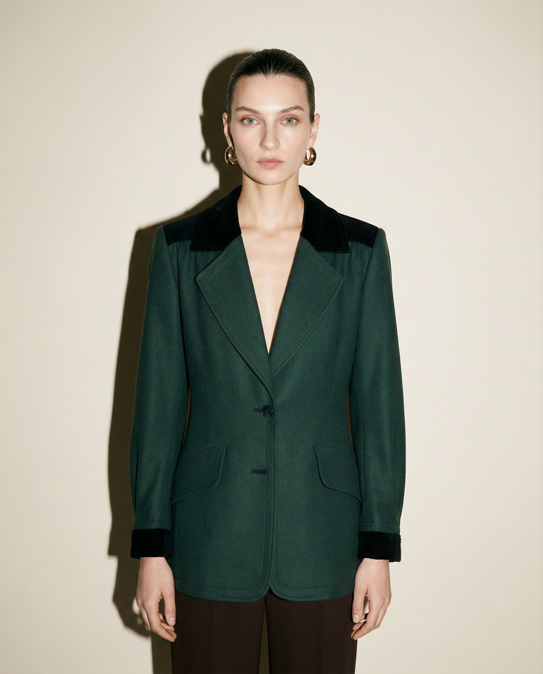 Yves Saint Laurent green blazer with black velvet collar and structured shoulders Mezzanotte Madrid