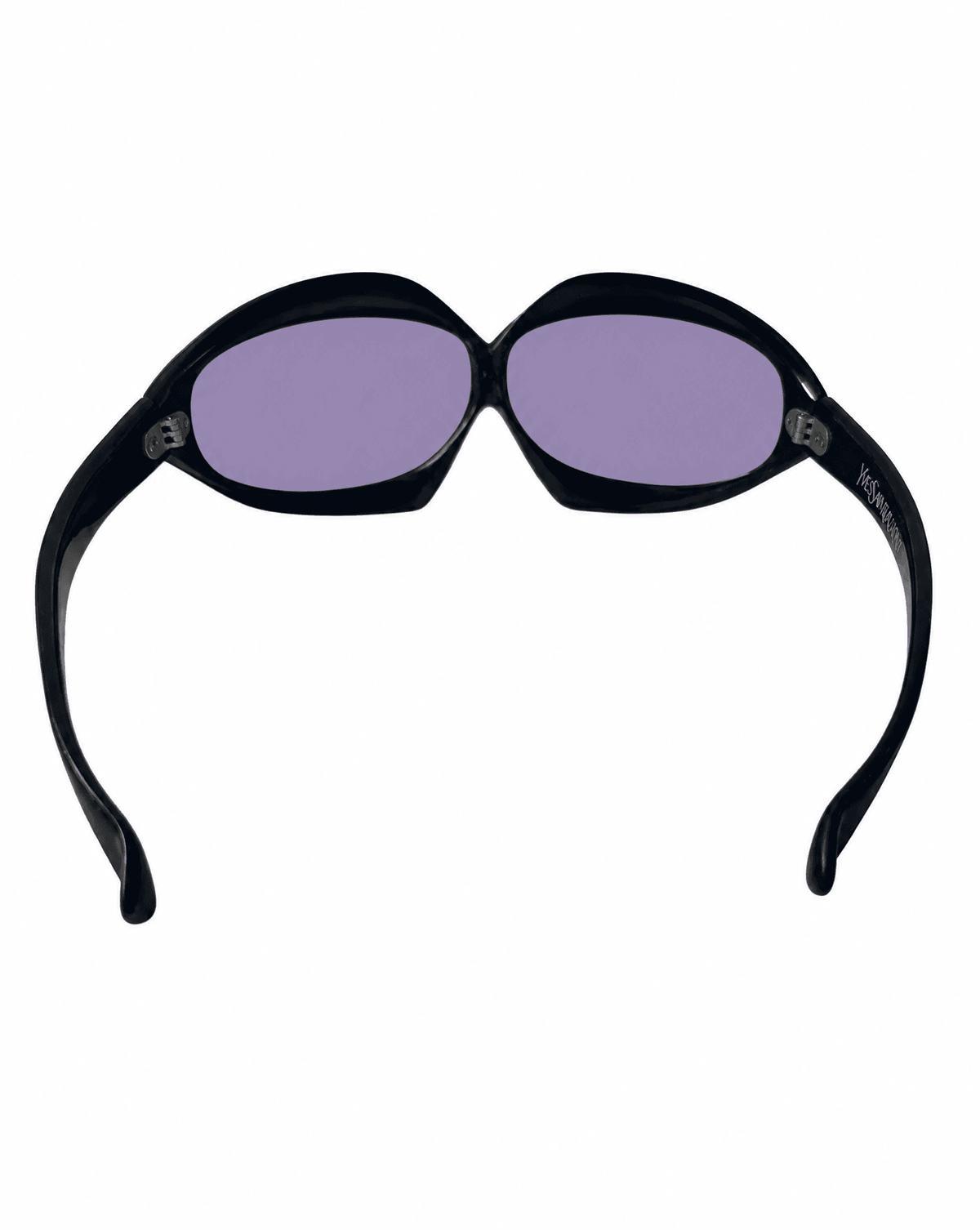 Sophisticated Designer Apparel Showcase for Women
