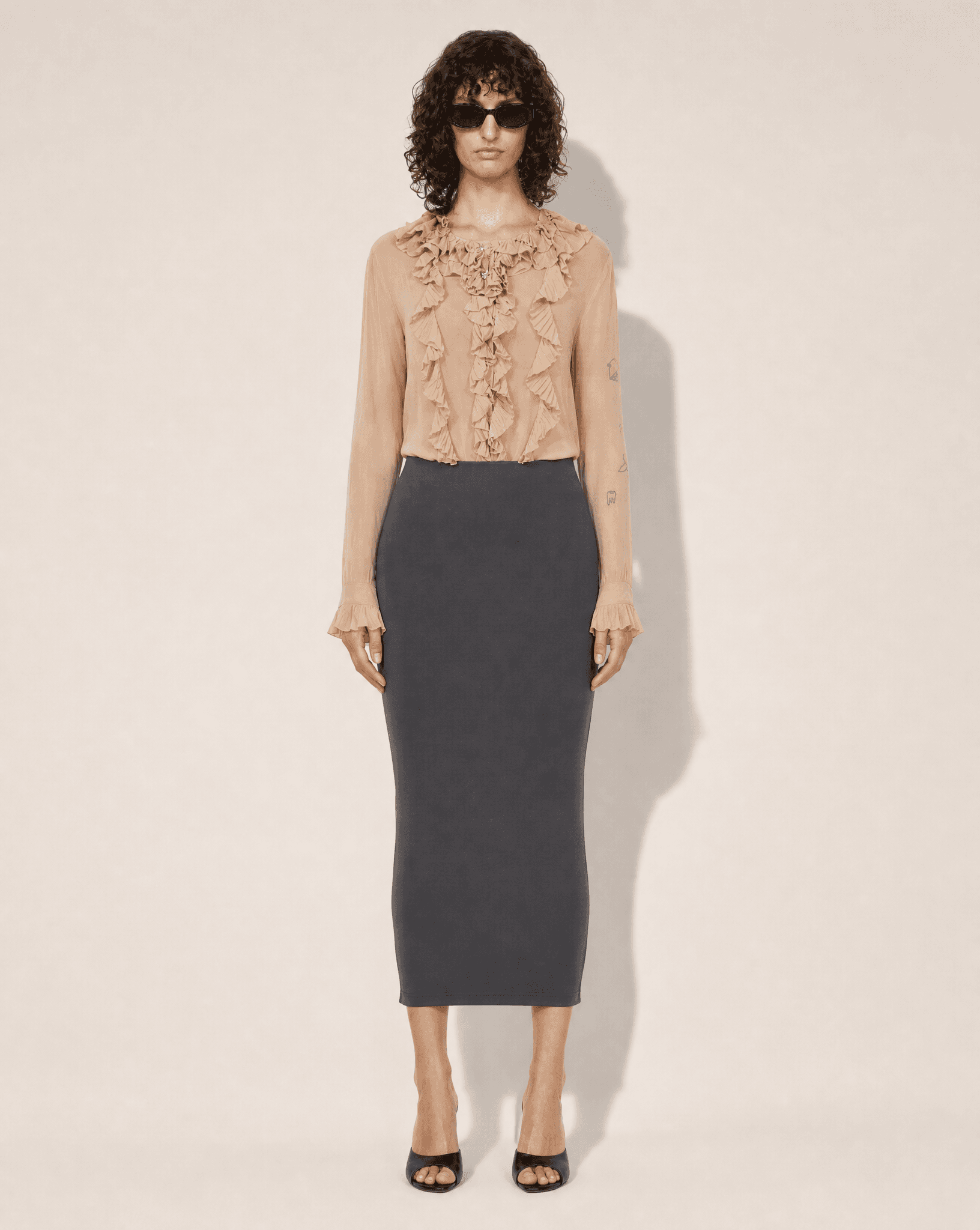 HERITAGE FW 2009 Ruffled Jabot Blouse – Hannah MacGibbon for Chloé