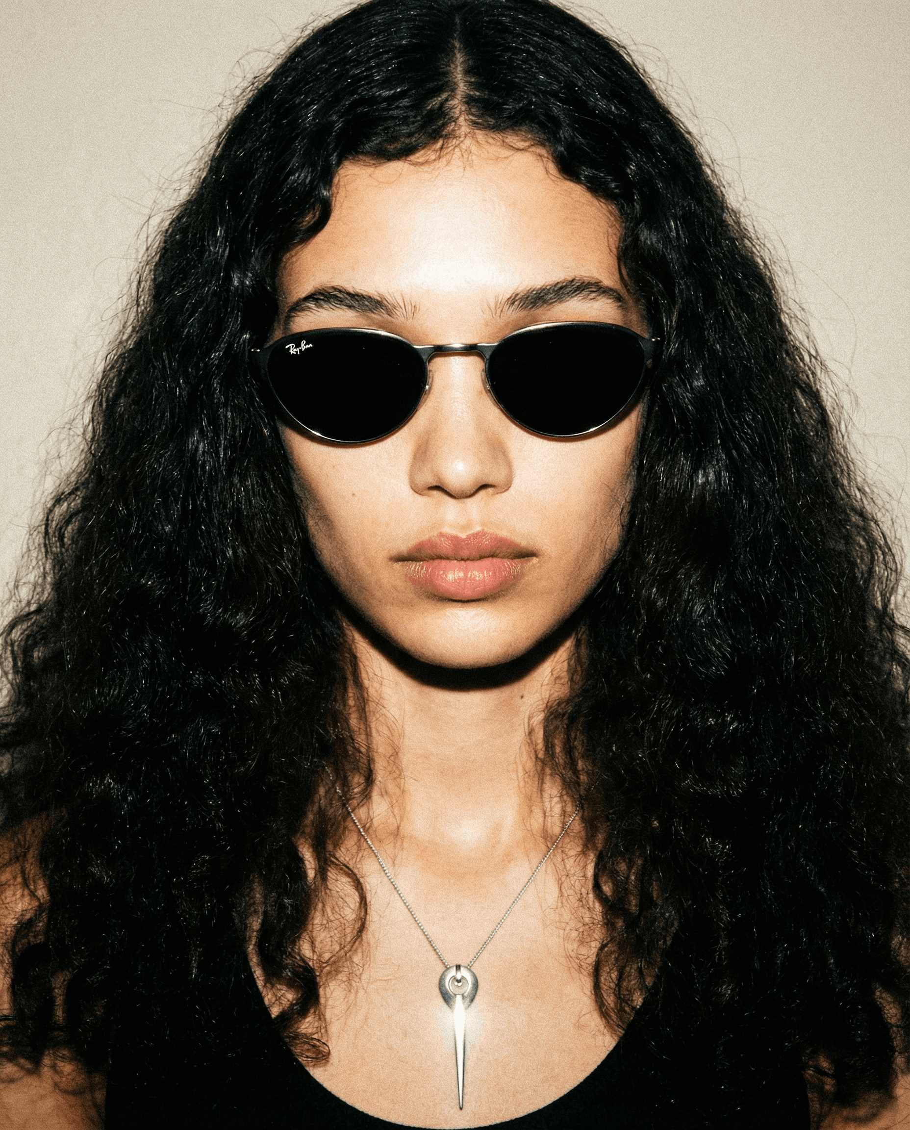Vintage Ray-Ban B&L tea cup sunglasses with oval lenses and silver metal frame | 1990s collectible eyewear
