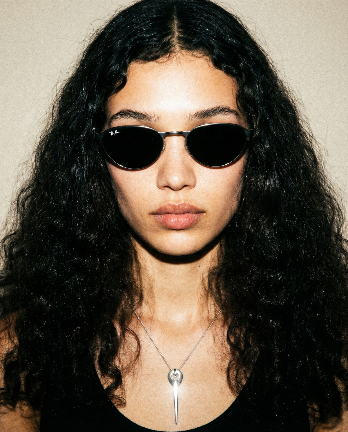 Vintage Ray-Ban B&L tea cup sunglasses with oval lenses and silver metal frame | 1990s collectible eyewear