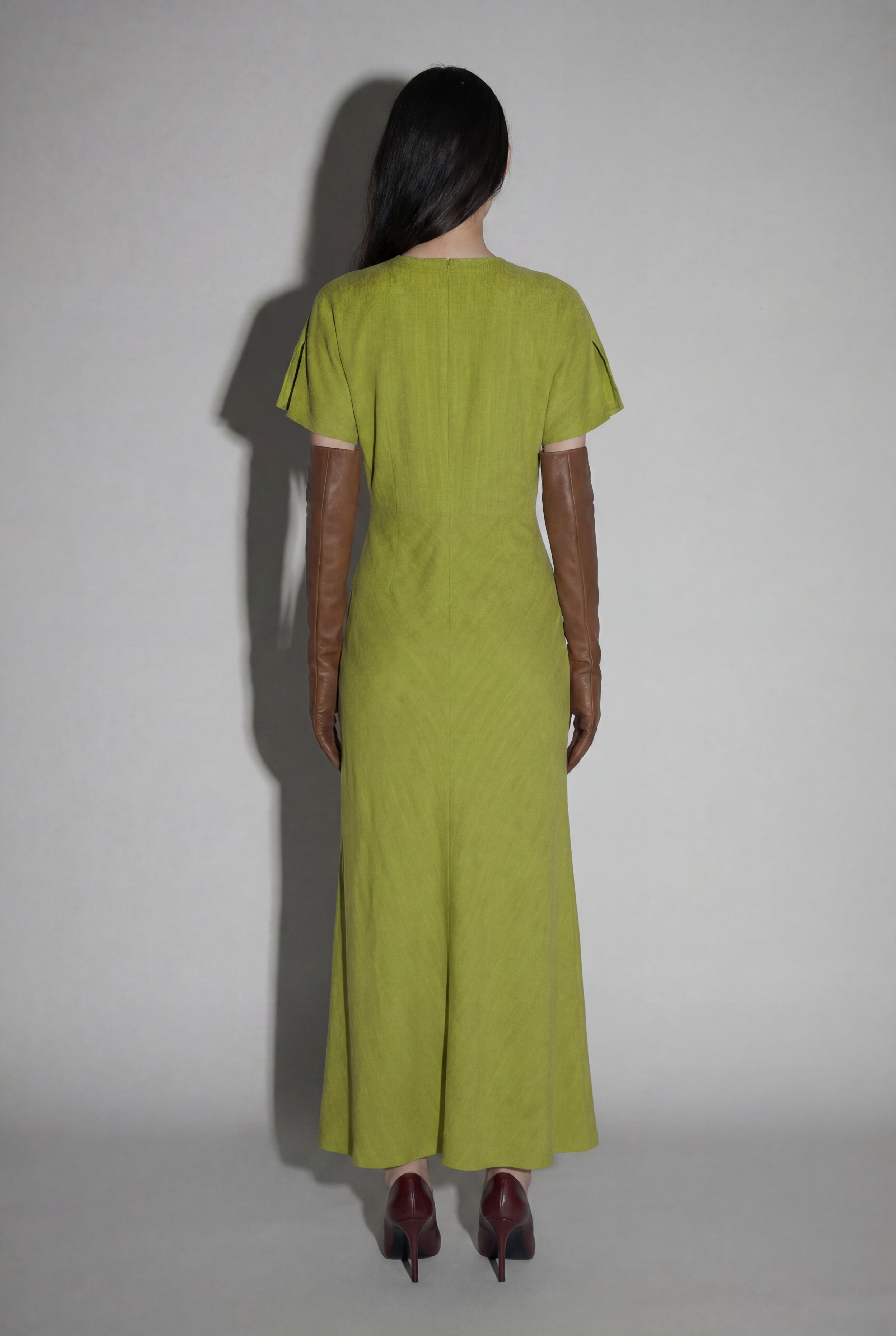 SS 2023 Laufsteg Gerüschtes Midikleid – Limettengrün