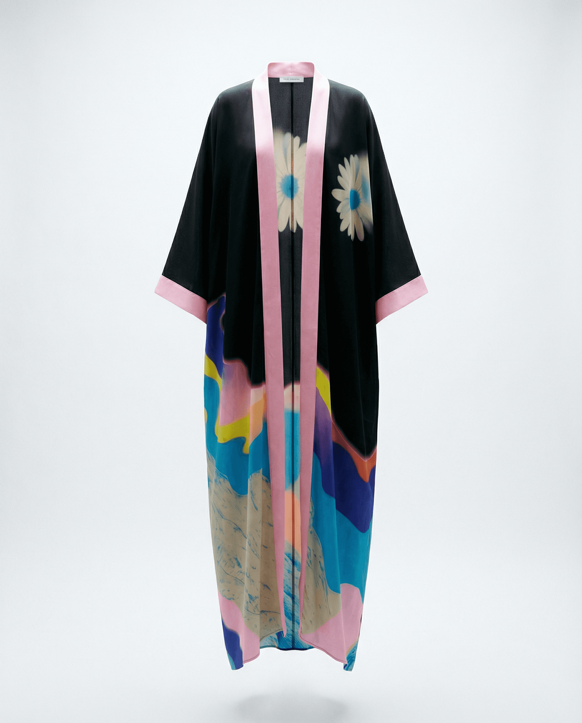 CONTEMPORARY Abstract Graphic Print Kimono.