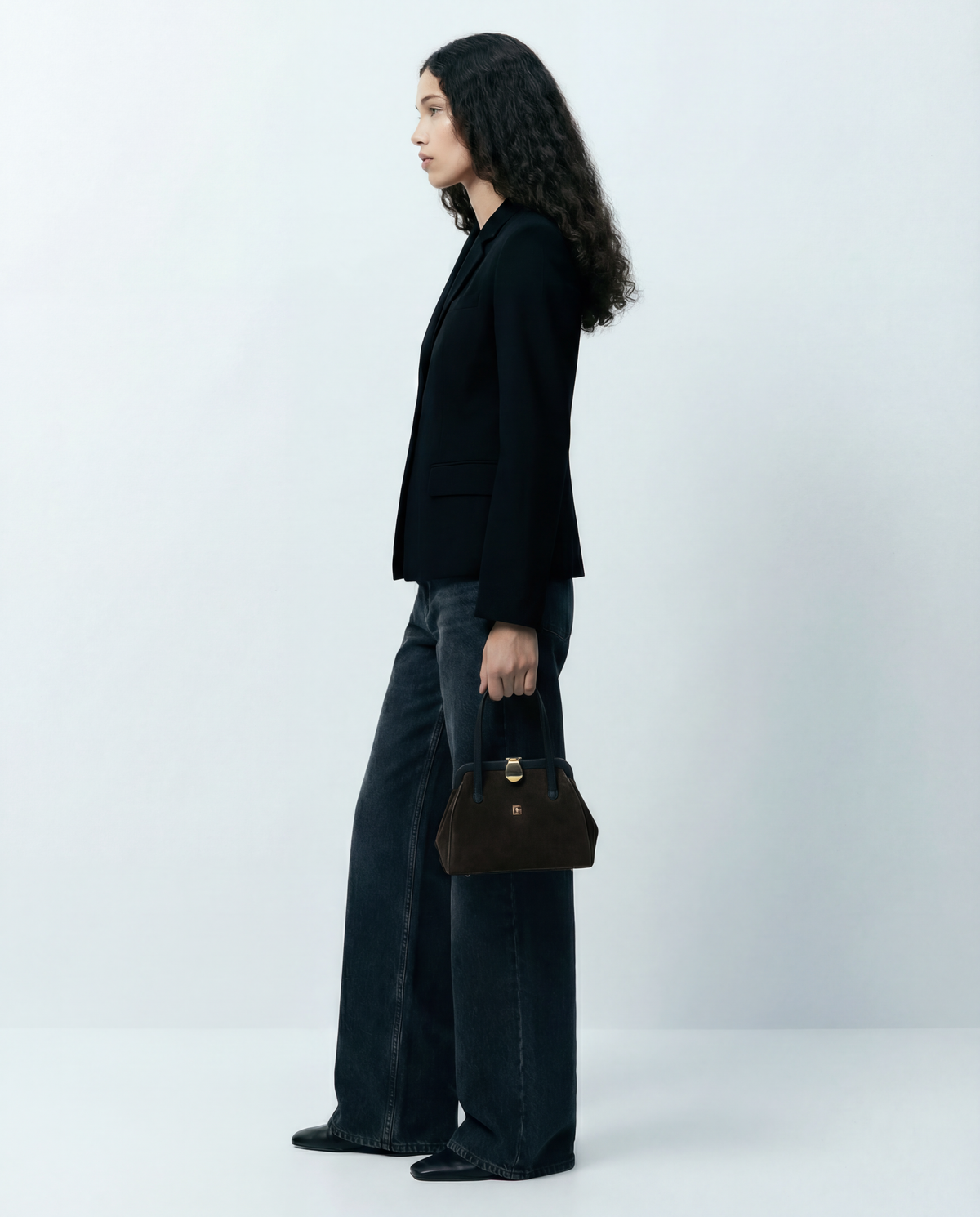 Fendi vintage velvet frame bag in brown with gold clasp and top handle Mezzanotte Madrid