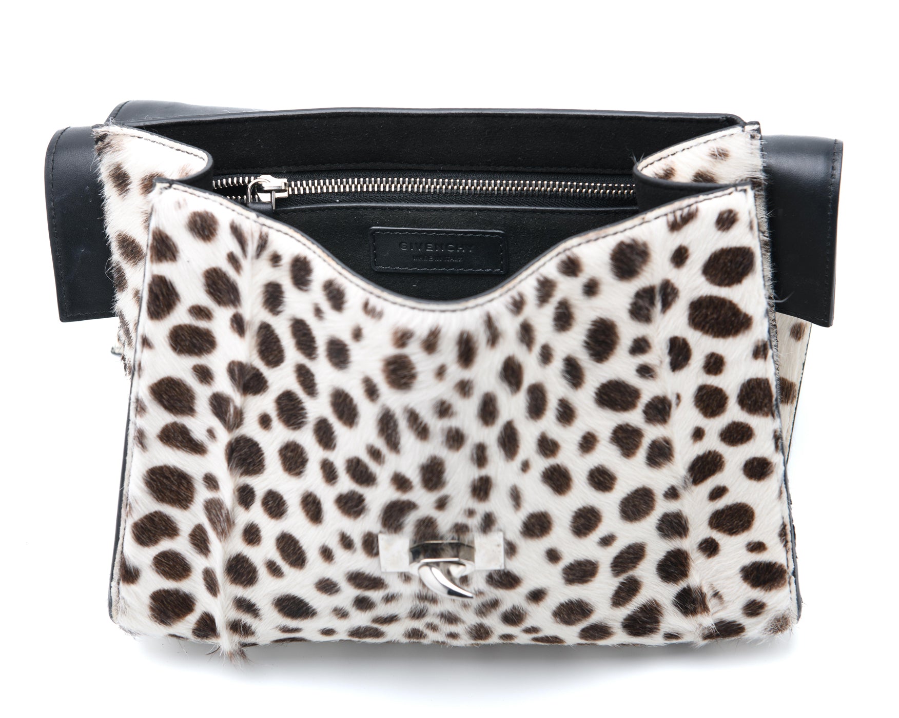 Leopard print Givenchy bag with black leather trim and structured rectangular shape Mezzanotte Madrid