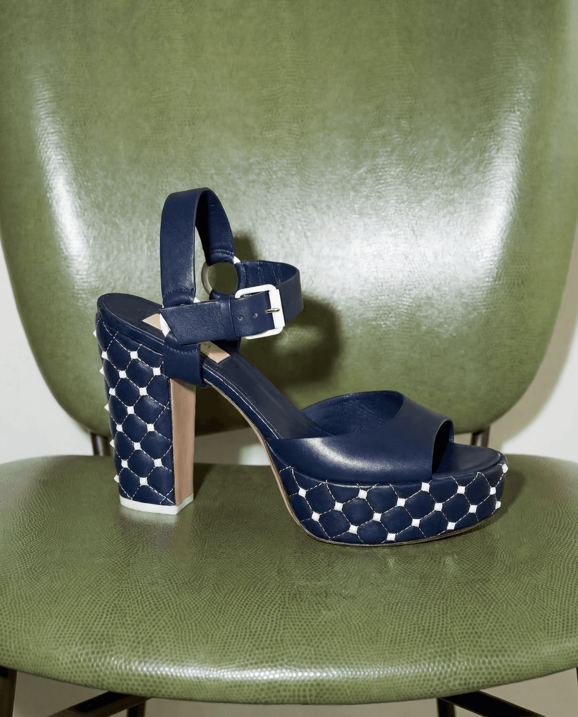 Valentino platform sandals in blue quilted leather with block heel and ankle strap Mezzanotte Madrid