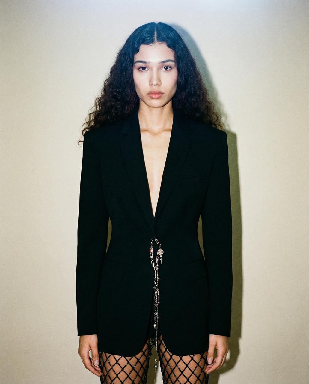 Jean Paul Gaultier black blazer with chain piercing closure Mezzanotte Madrid