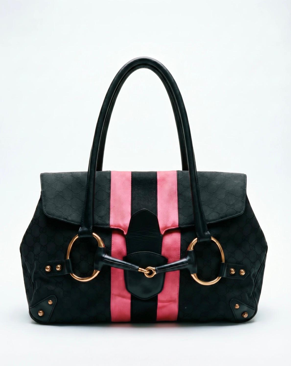 Archival Tom Ford Gucci shoulder bag with oversized Horse-bit detail