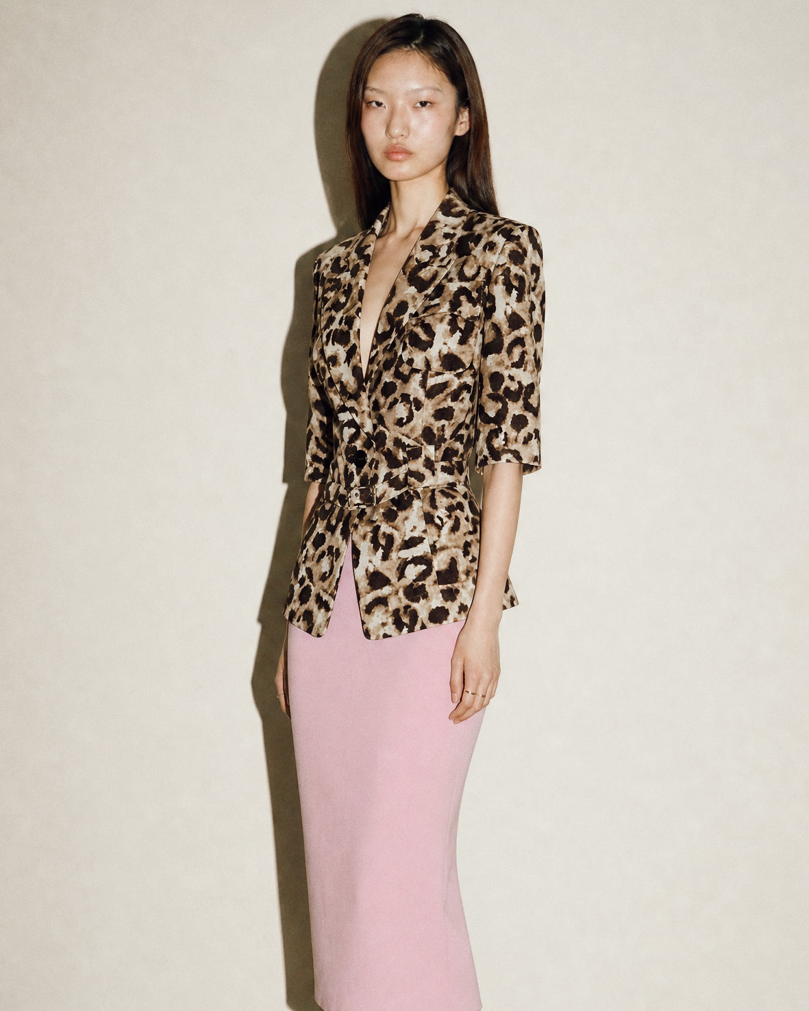 Guy Laroche 1980s structured leopard safari jacket, archival
piece — available to buy across Europe at Mezzanotte