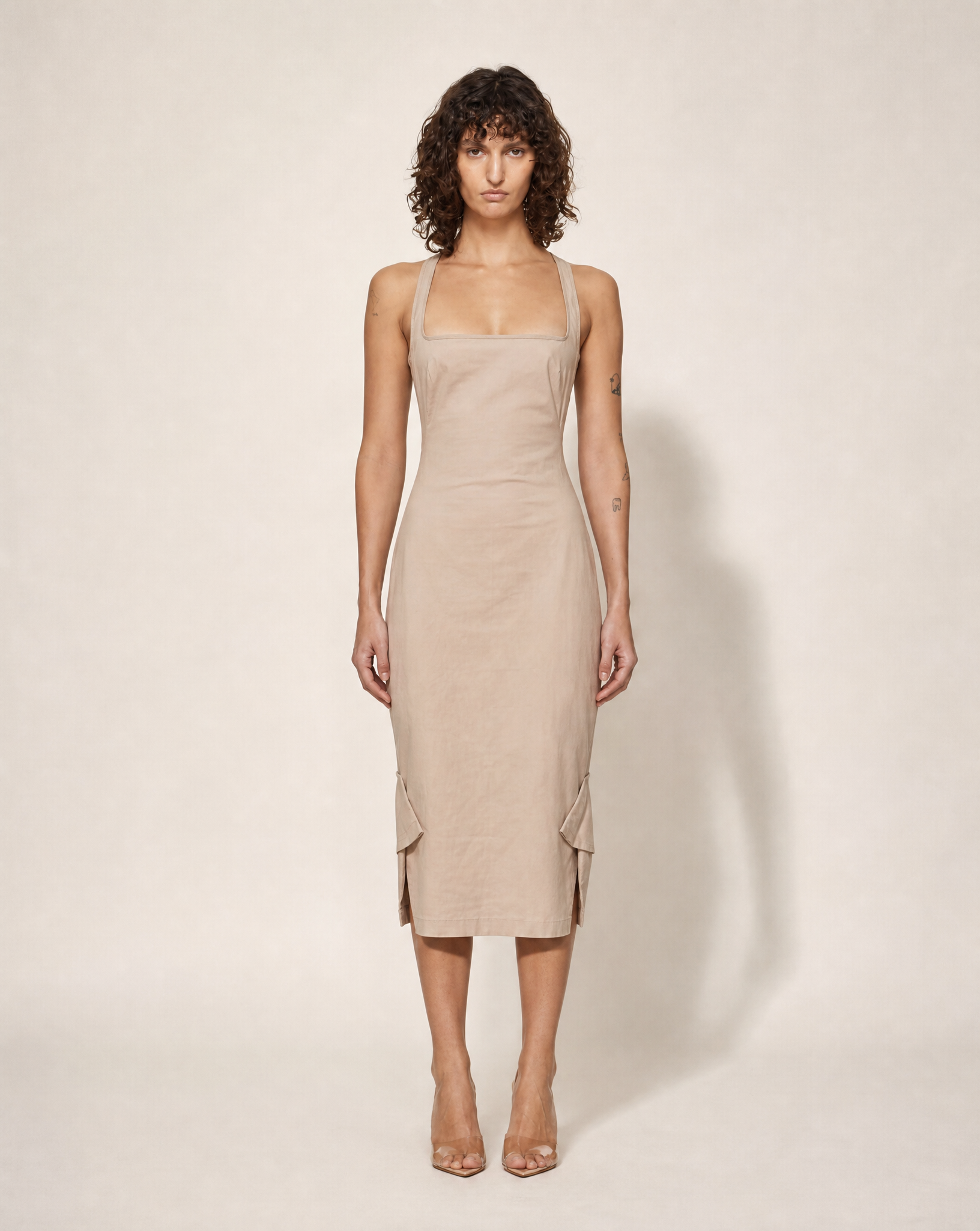 Runway Gucci by Tom Ford Fall Winter 2003 champagne beige silk body-con slip dress, available at Mezzanotte Madrid.