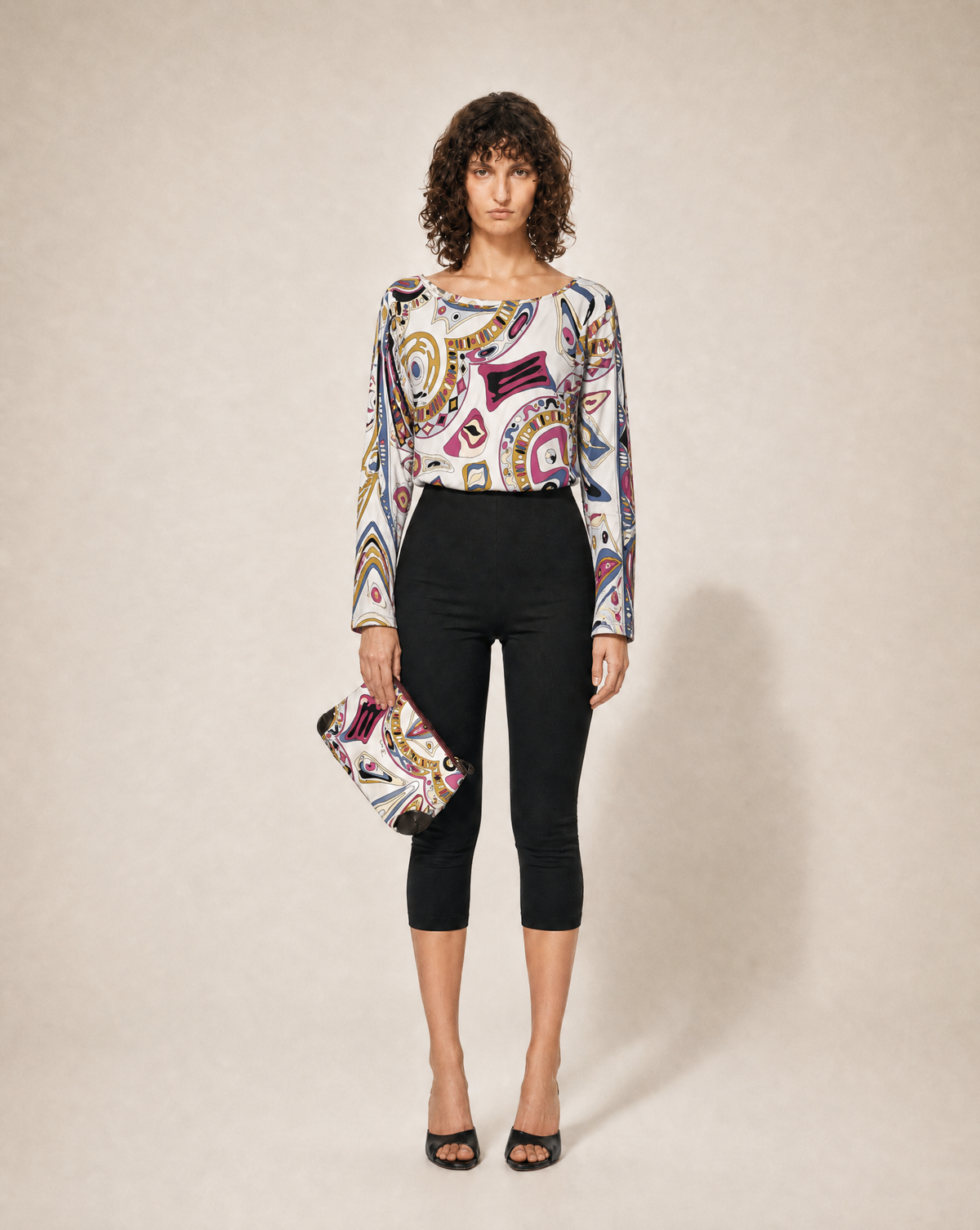 2000s vintage Blumarine "Summer Holiday" print two-piece set, available at Mezzanotte Madrid.