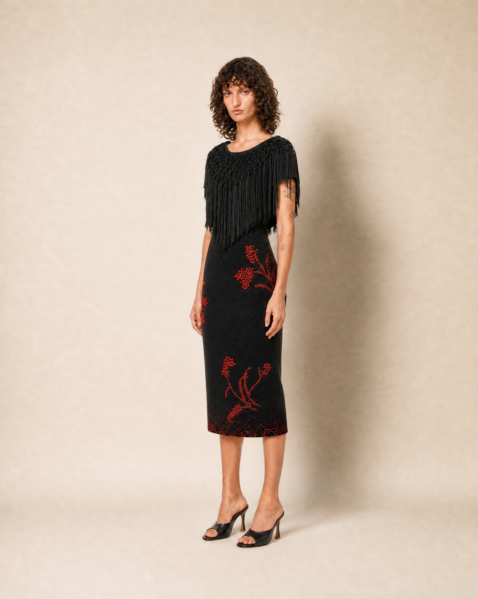 Vestido Midi Corsé Sin Tirantes de Seda - Era Contemporánea