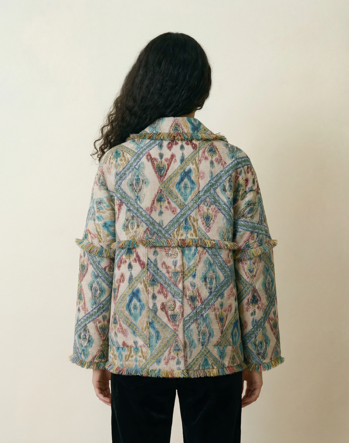 Momonì designer jacket minimalist Italian fashion available for sale Madrid
