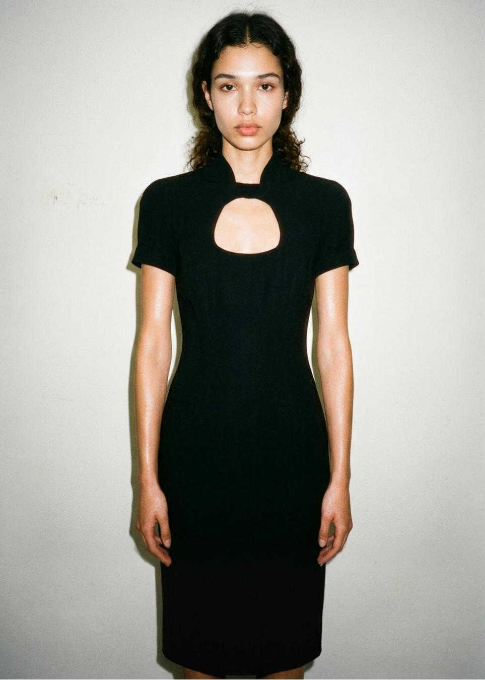 Mugler cut-out dress vintage archival haute couture Mezzanotte Madrid
