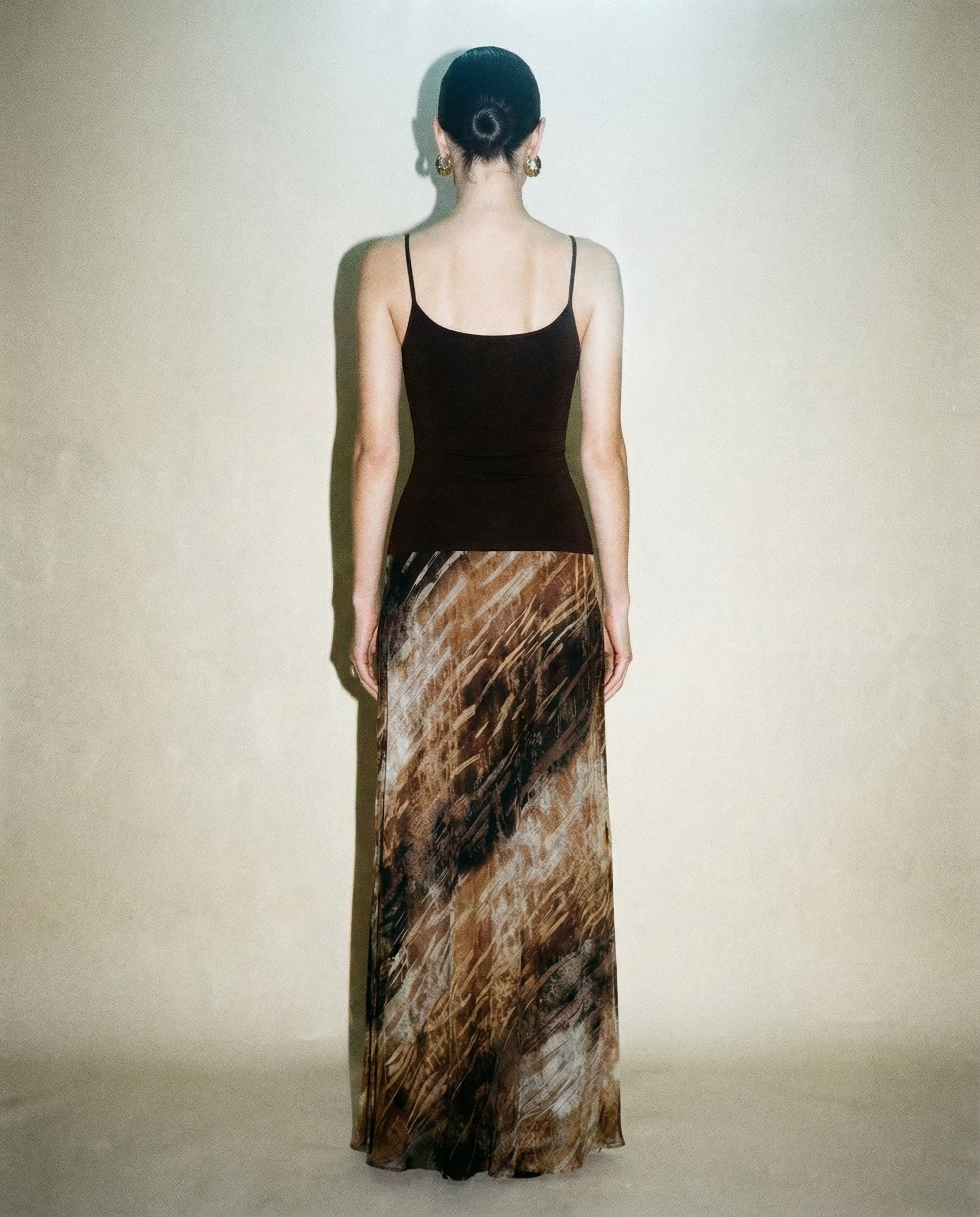 Vintage statement dress with botanical print and refined silhouette Mezzanotte Madrid sourced in new york
