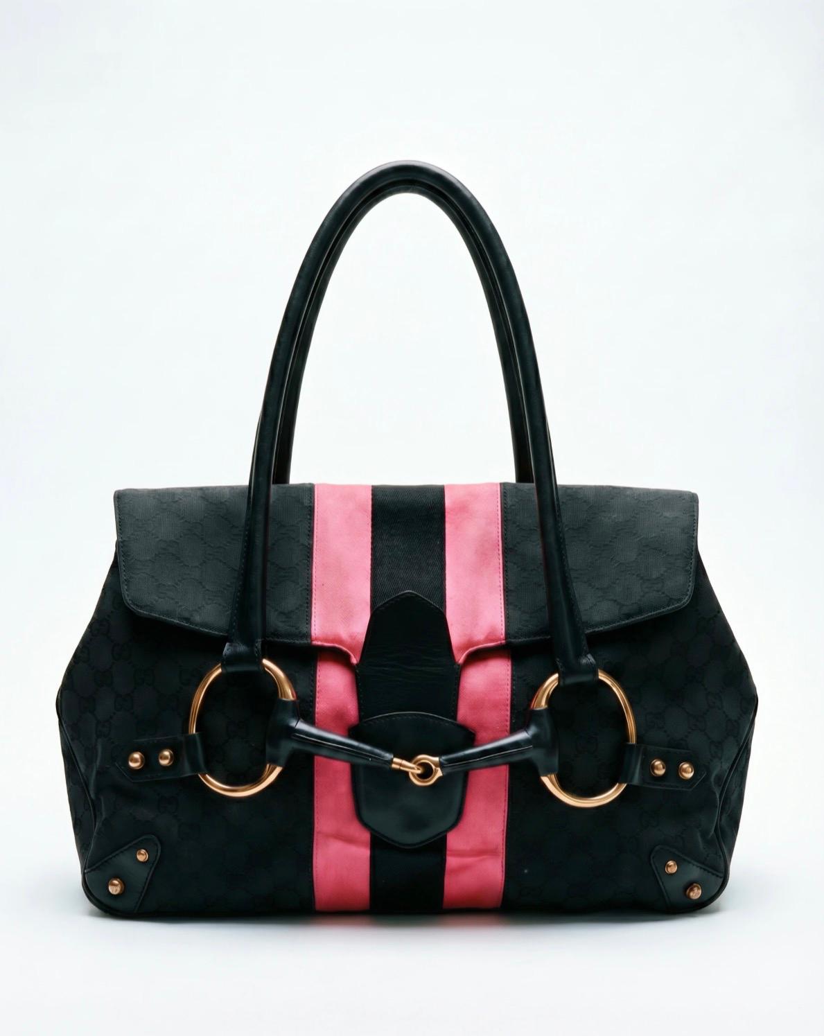 Archival Tom Ford Gucci shoulder bag with oversized Horse-bit detail
